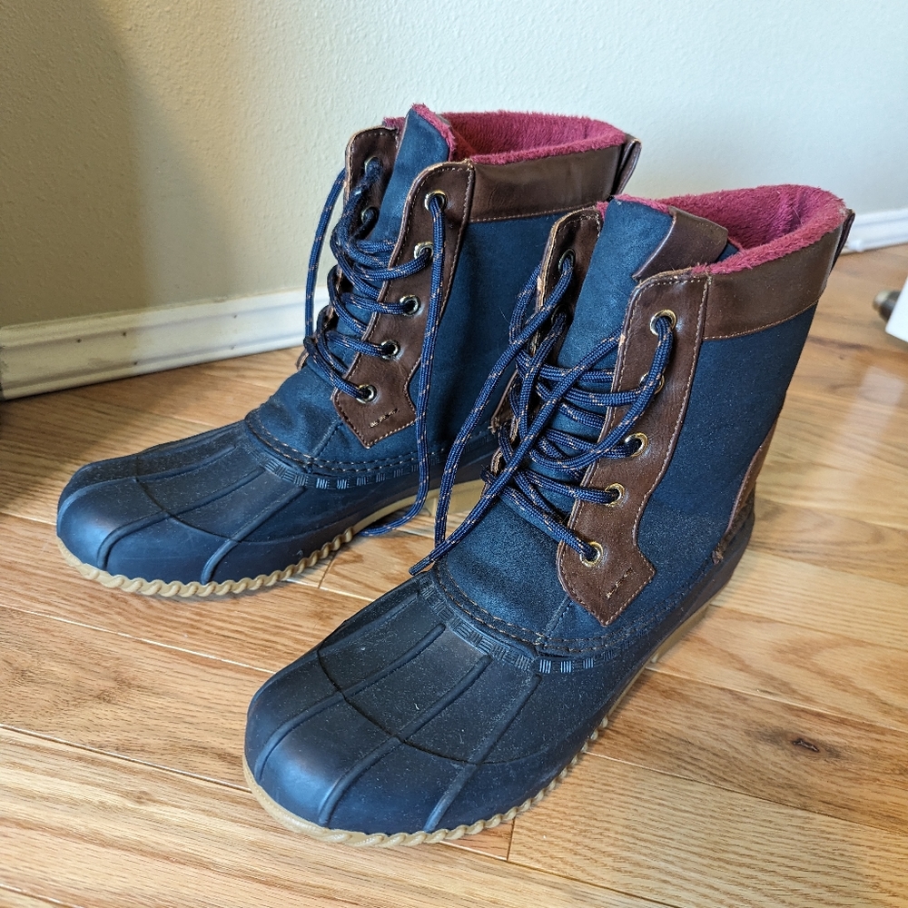 Tommy Hilfiger Duck Boots, Size 9